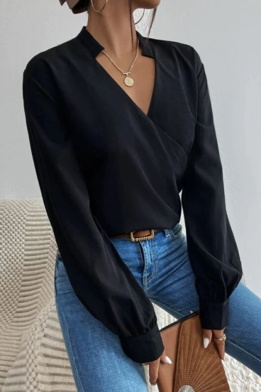 Elegantna bluza z izrezom na preklop Belucca, črna