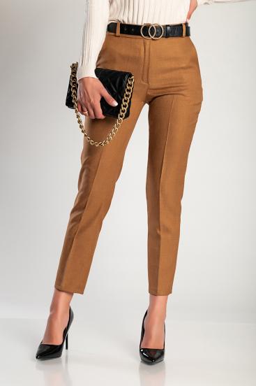 Elegantne dolge hlače z oprijetimi hlačnicami, kamelja barva