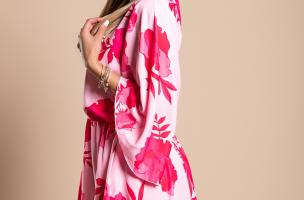 Elegantna mini obleka  s potiskom Amasena, roza