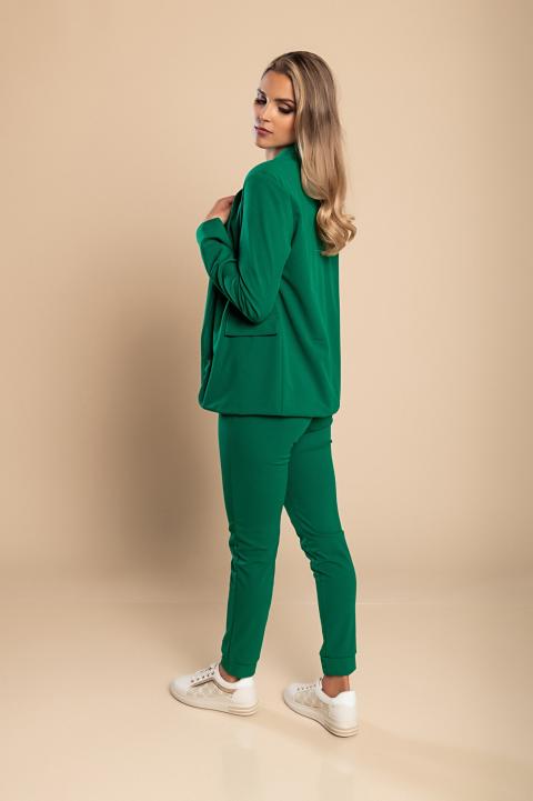 Eleganten enobarvni hlačni kostim Estrena, svetlo zelen